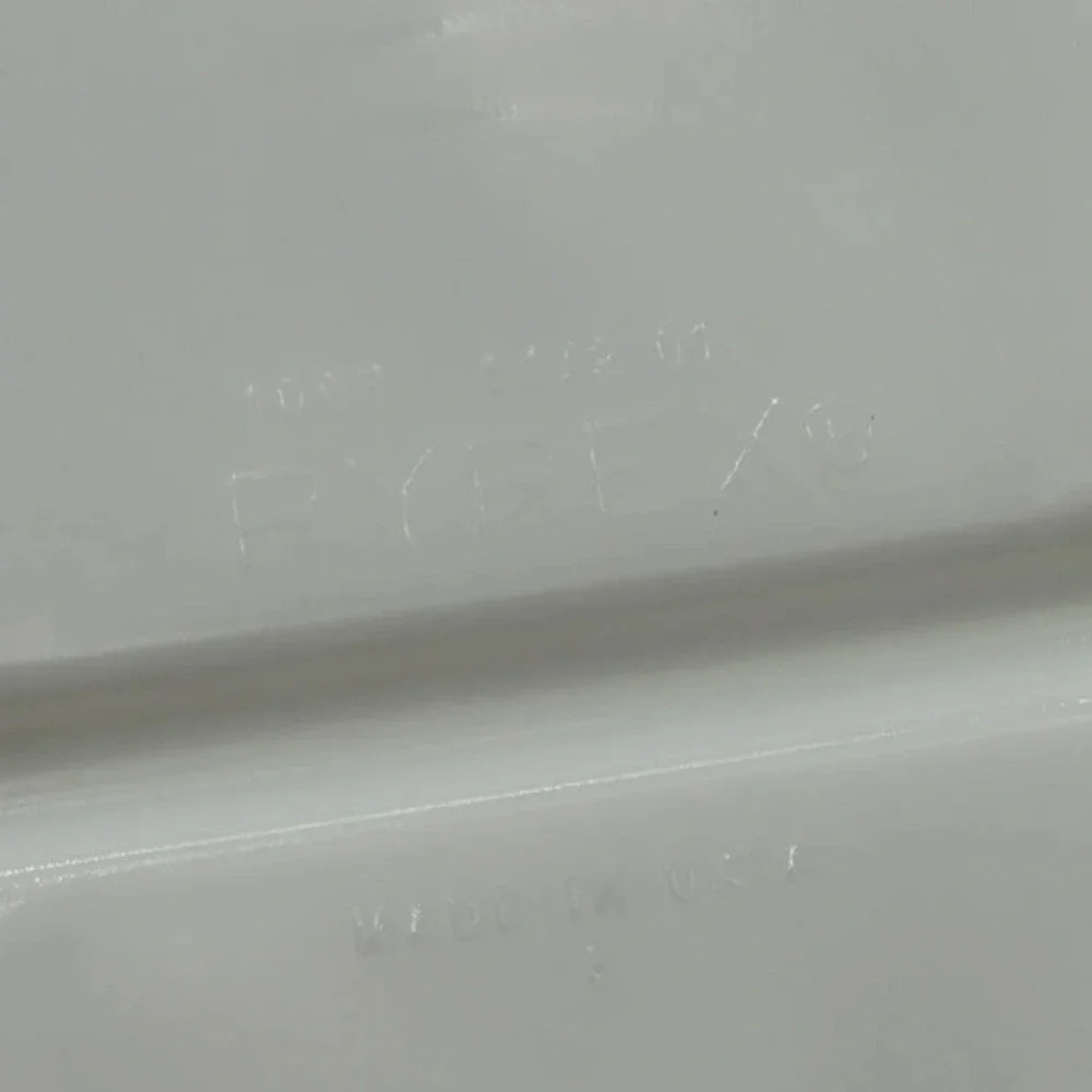 Vintage Pyrex White Milk Glass Divided Serving Dish Platter Bowl 1 1/2 QT #1083‎